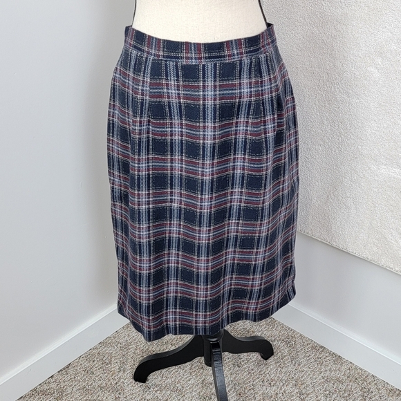 Charter Club Women's 12/14 Vintage 100% Wool Classic Retro Navy Plaid Skirt Suit - Picture 13 of 16